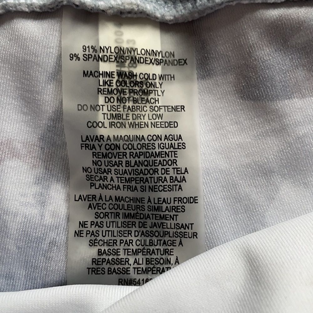 Calvin Klein Performance Abstract Flower Patterned Leggings - Picture 3 of 9